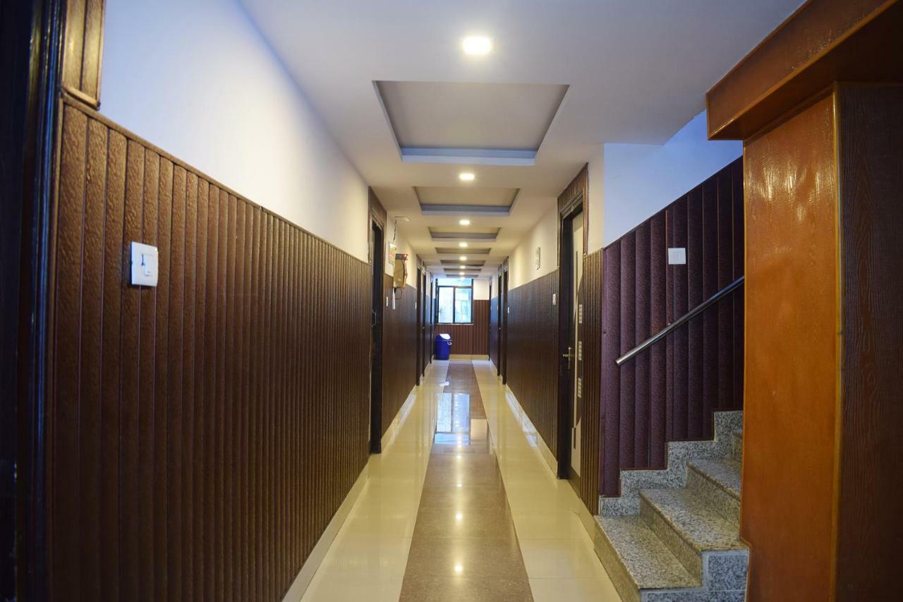 Hotel Thakur Ji Харідвар Екстер'єр фото